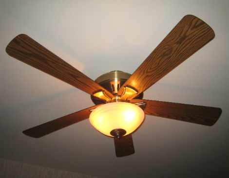 Quick Tip For Cleaning Ceiling Fans Scrigit Scraper