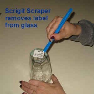 Removing label from glass