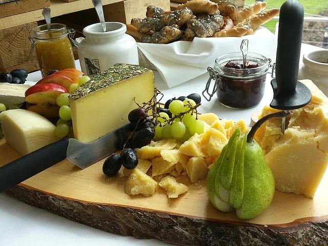 December holidays cheese board