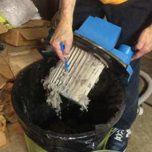 Cleaning vac filter